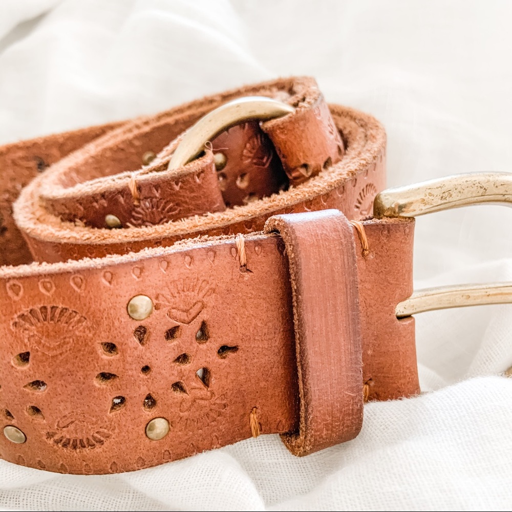 LUCKY BRAND leather belt